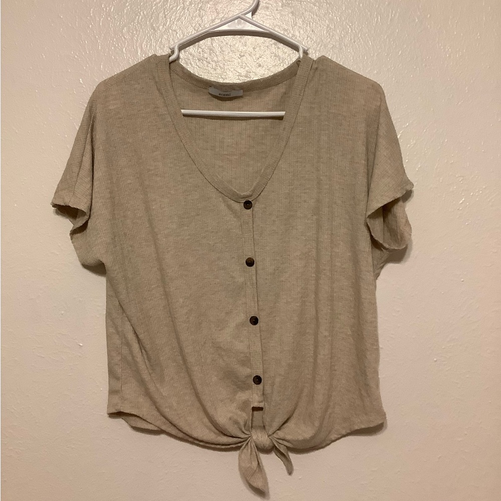 Acemi, Stylish T-Shirt, Great condition